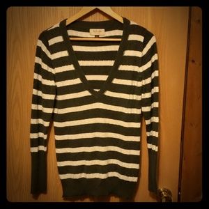 Sonoma long sleeve vneck XL sweater